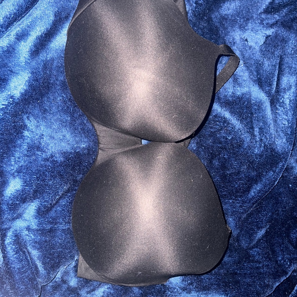 Victoria's Secret Black Smooth Incredible